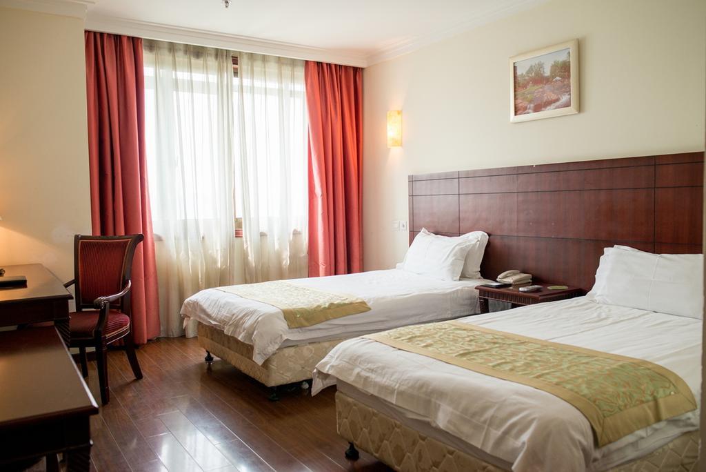 Hanting Hotel Shanghai Caohejing Yishan Road Room photo